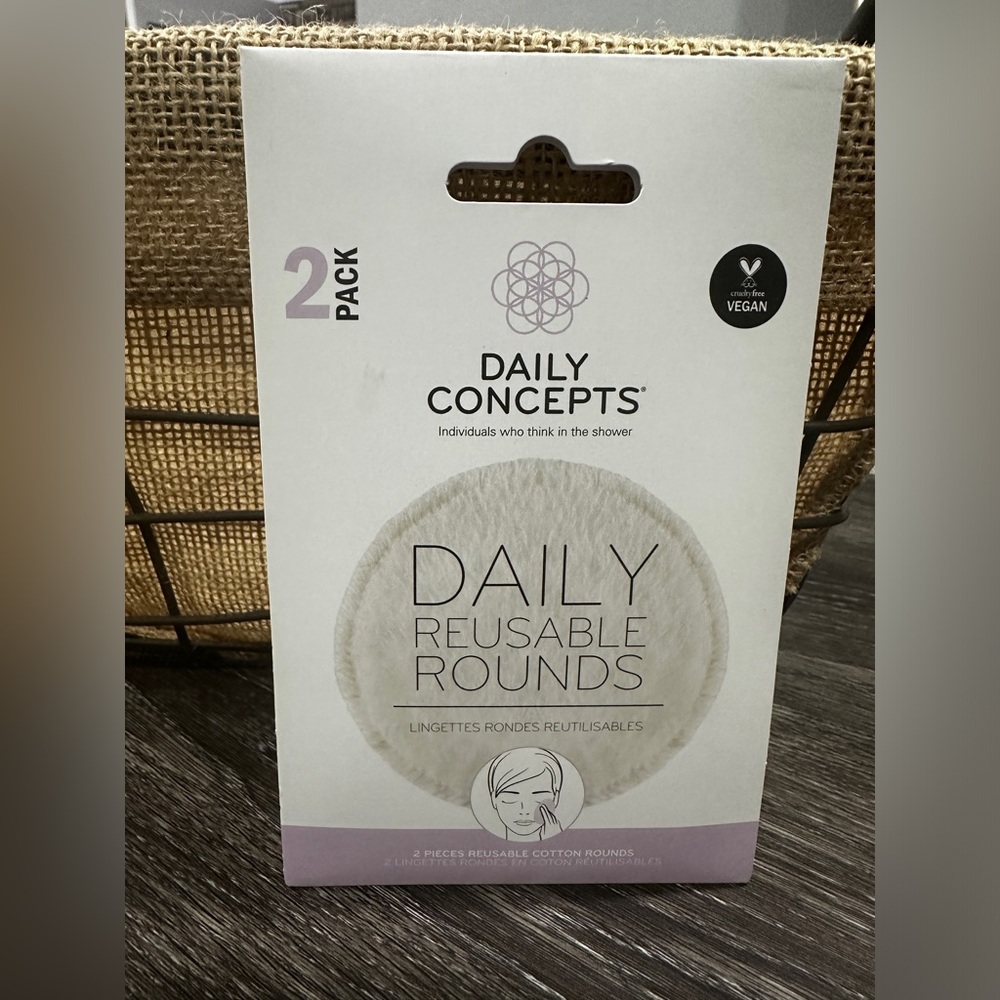 NWT Eclat Skin Limited Edition Makeup Remover and Reusable Rounds Bundle - Picture 10 of 13